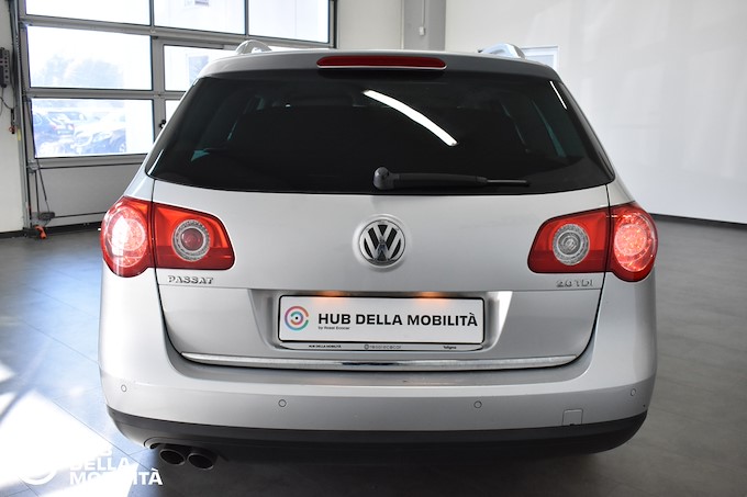 VOLKSWAGEN Passat 2.0 TDI DPF Var. Highline